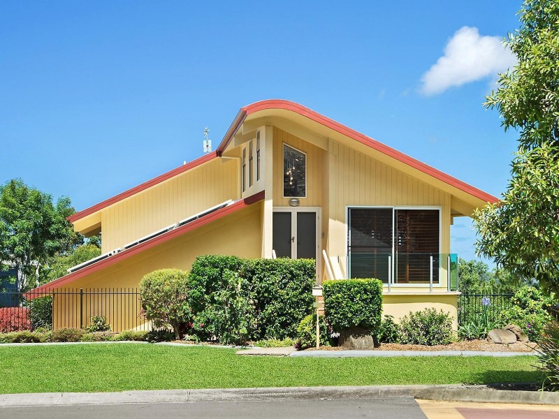70 Doubleview Drive, Elanora QLD 4221