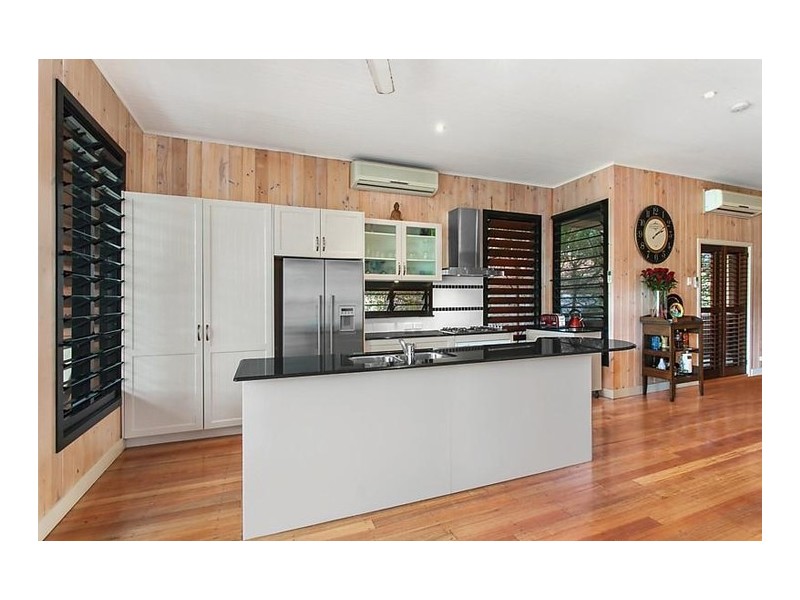 14 Woodgee Street, Currumbin QLD 4223