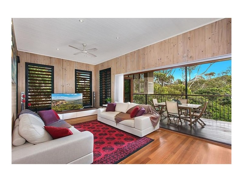 14 Woodgee Street, Currumbin QLD 4223