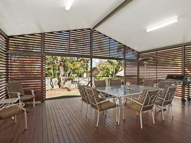 10 First Avenue, Palm Beach QLD 4221