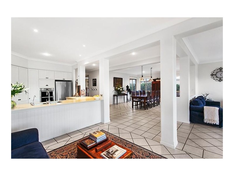 36 Lancelin Drive, Mermaid Waters QLD 4218