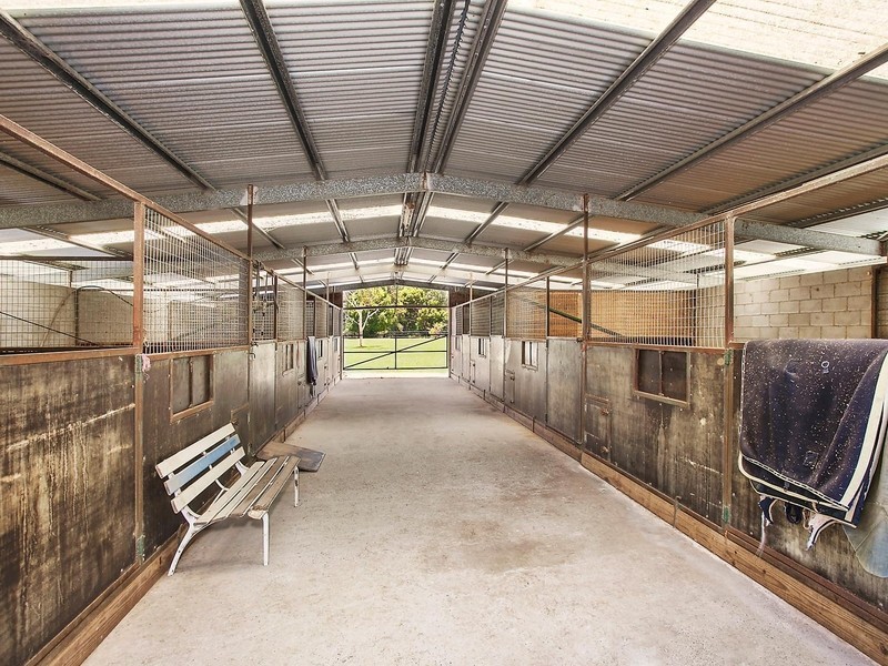 65 Andrews Road, Tallebudgera QLD 4228