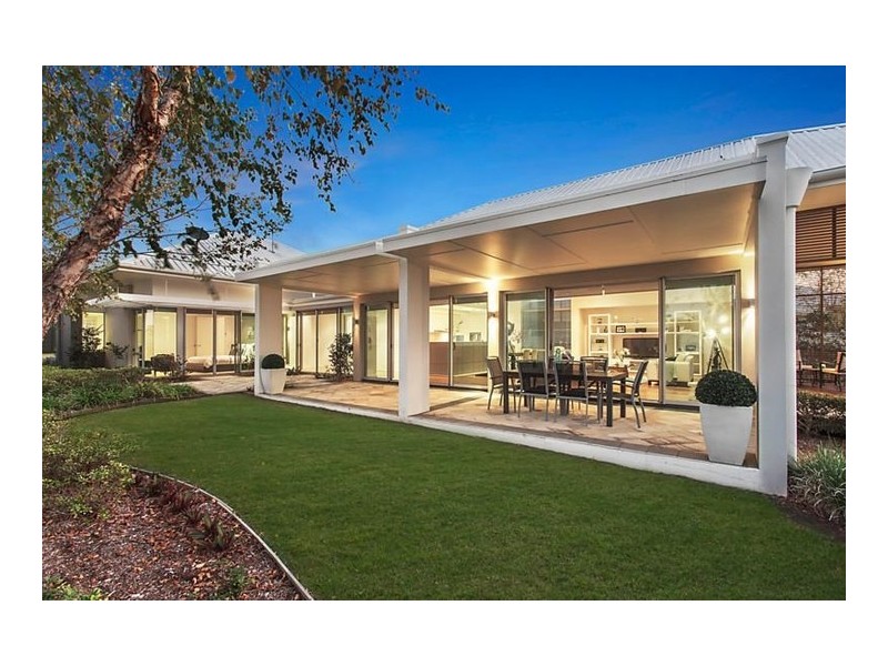 740 Peninsula Drive, Robina QLD 4226