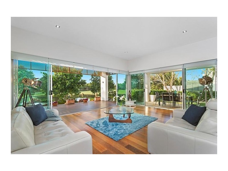 740 Peninsula Drive, Robina QLD 4226