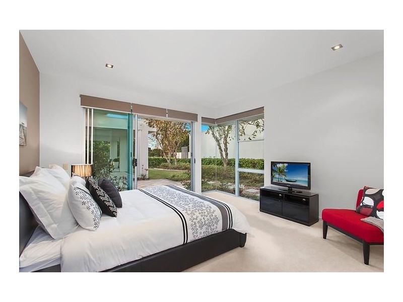 740 Peninsula Drive, Robina QLD 4226