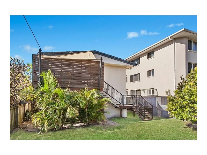 254 Jefferson Lane, Palm Beach QLD 4221