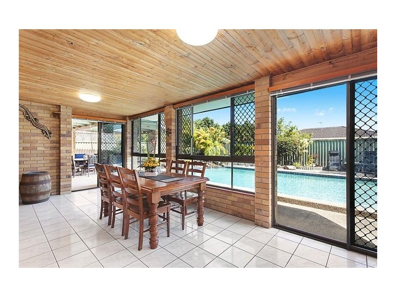 12 Sycamore Place, Palm Beach QLD 4221
