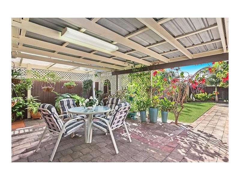 17 Seabrook Street, Elanora QLD 4221