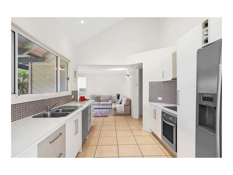 22 Bob Barnard Drive, Tugun QLD 4224