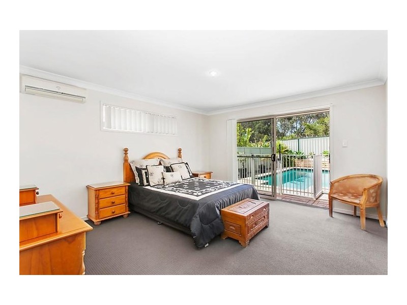 11 Asperia Street, Reedy Creek QLD 4227