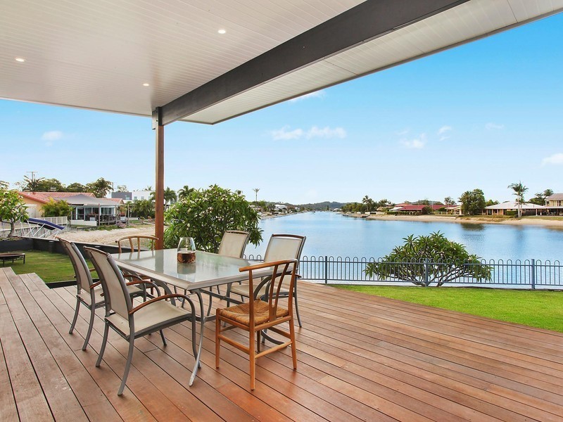 232A Mallawa Drive, Palm Beach QLD 4221
