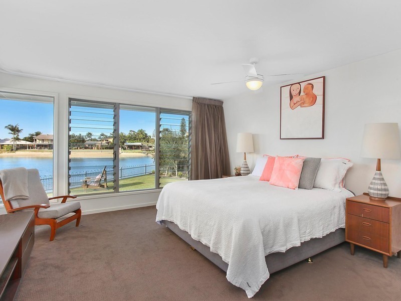 232A Mallawa Drive, Palm Beach QLD 4221