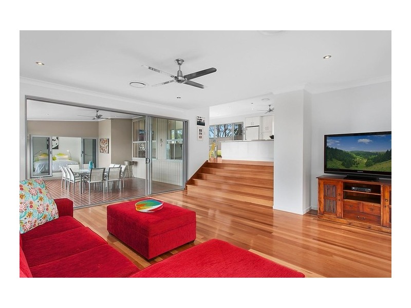 51 Sawtell Drive, Currumbin Waters QLD 4223