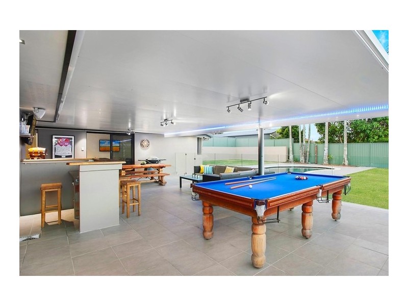 11 San Fernando Drive, Worongary QLD 4213