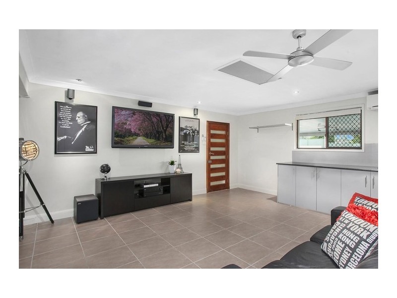 11 San Fernando Drive, Worongary QLD 4213