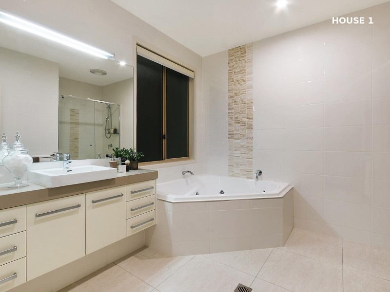 2 Clare Court, Tallebudgera Valley QLD 4228