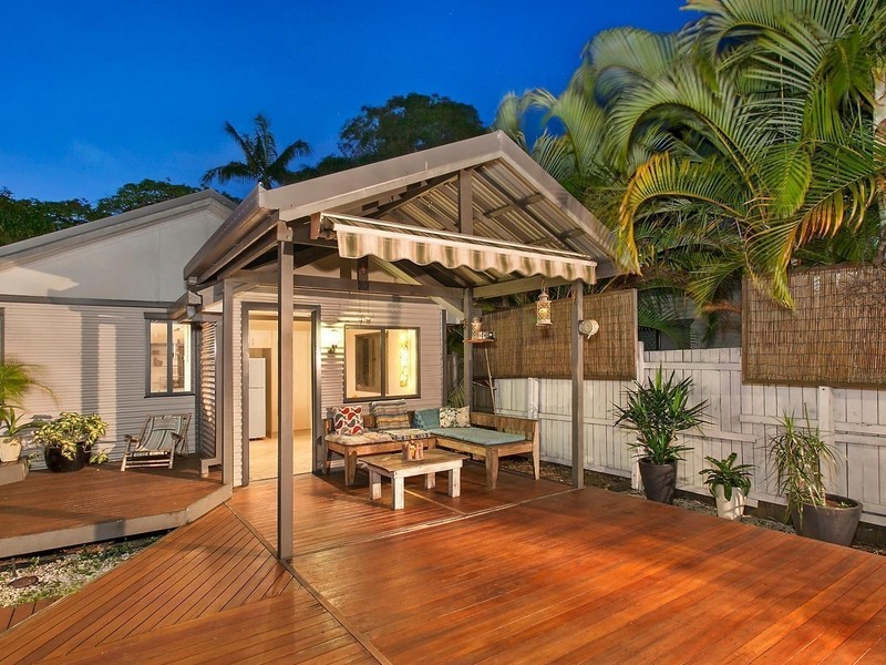 5 Currumbin Creek Road, Currumbin Waters QLD 4223