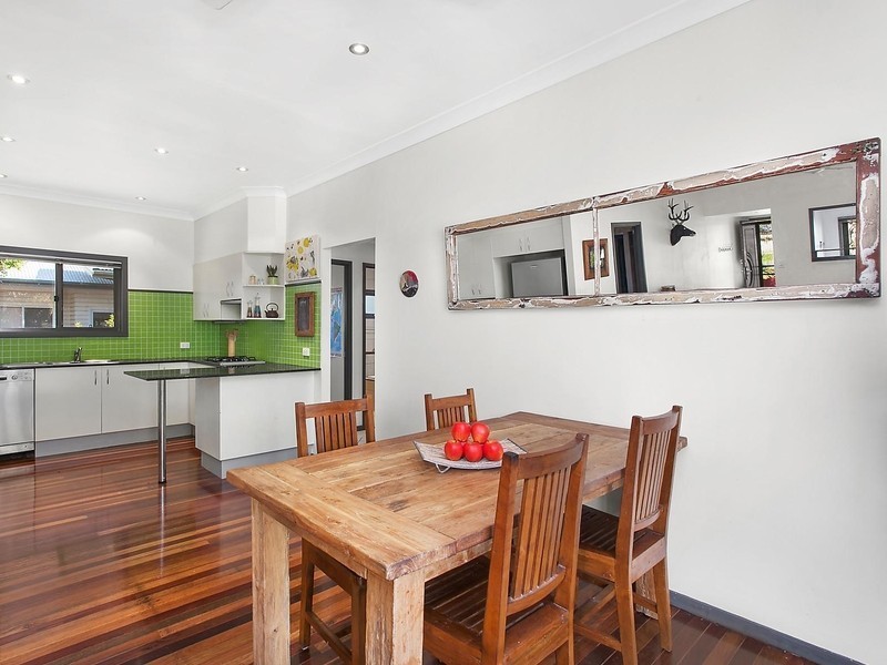 5 Currumbin Creek Road, Currumbin Waters QLD 4223