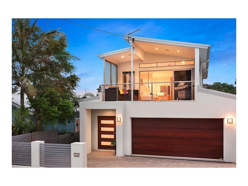 54 Stapylton Street, Coolangatta QLD 4225