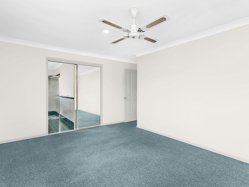 63 Silver Glade Drive, Elanora QLD 4221