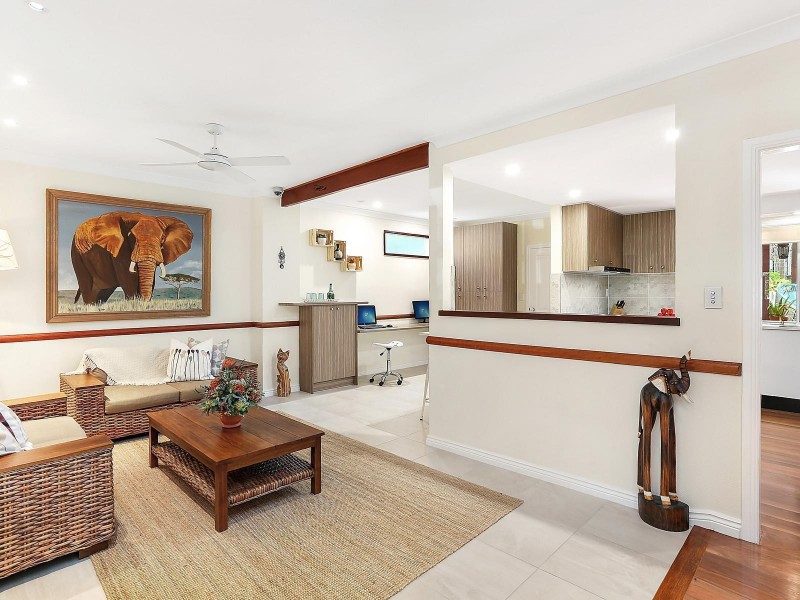 44 Murtha Drive, Elanora QLD 4221