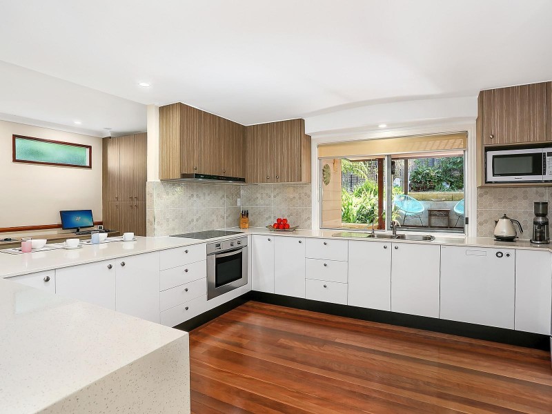 44 Murtha Drive, Elanora QLD 4221