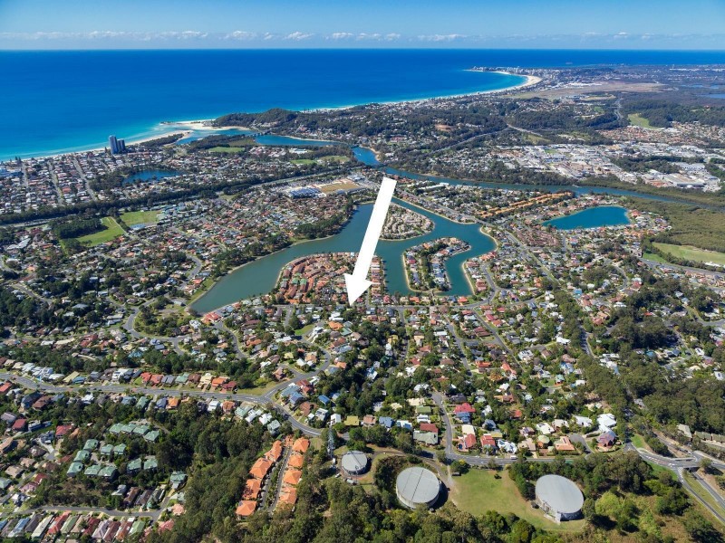 44 Murtha Drive, Elanora QLD 4221