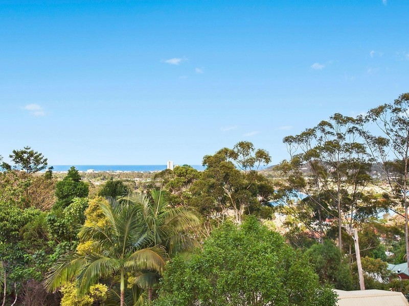 3 Coogee Court, Elanora QLD 4221