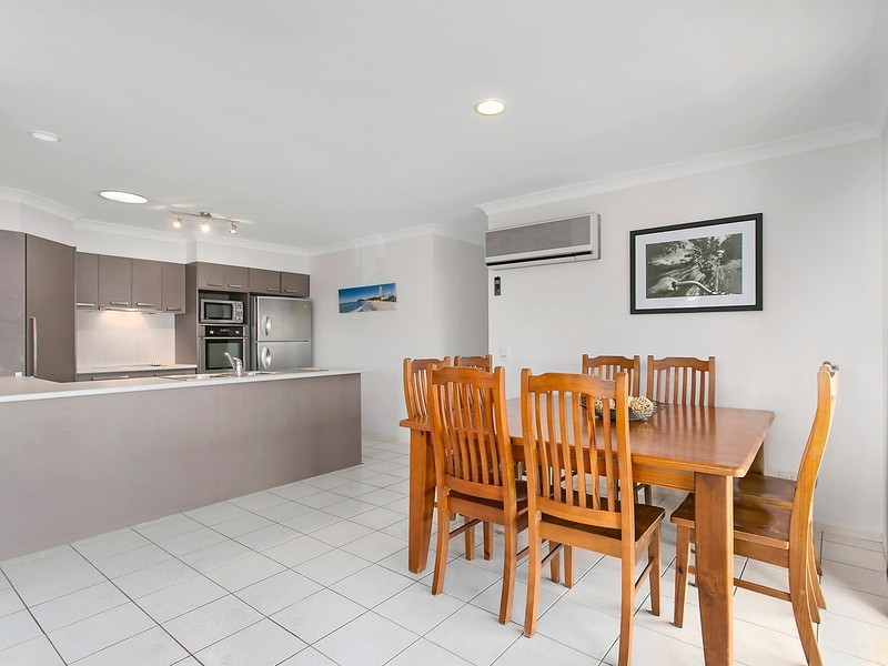 1/4 Janal Place, Currumbin Waters QLD 4223