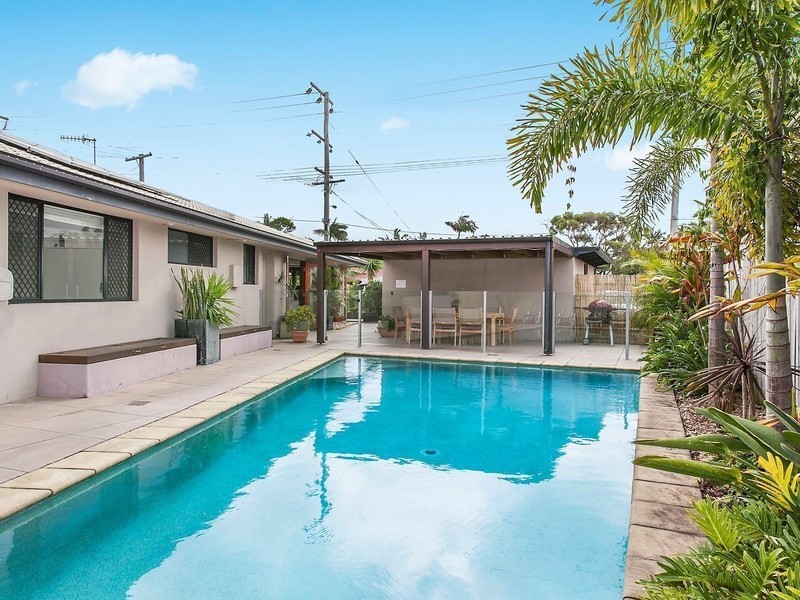 105 Tahiti Avenue, Palm Beach QLD 4221