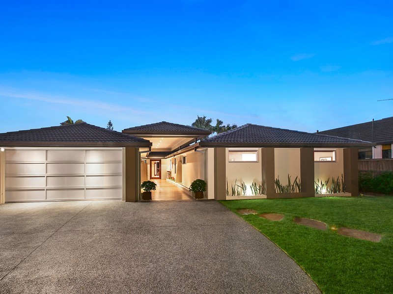 128 Tahiti Avenue, Palm Beach QLD 4221