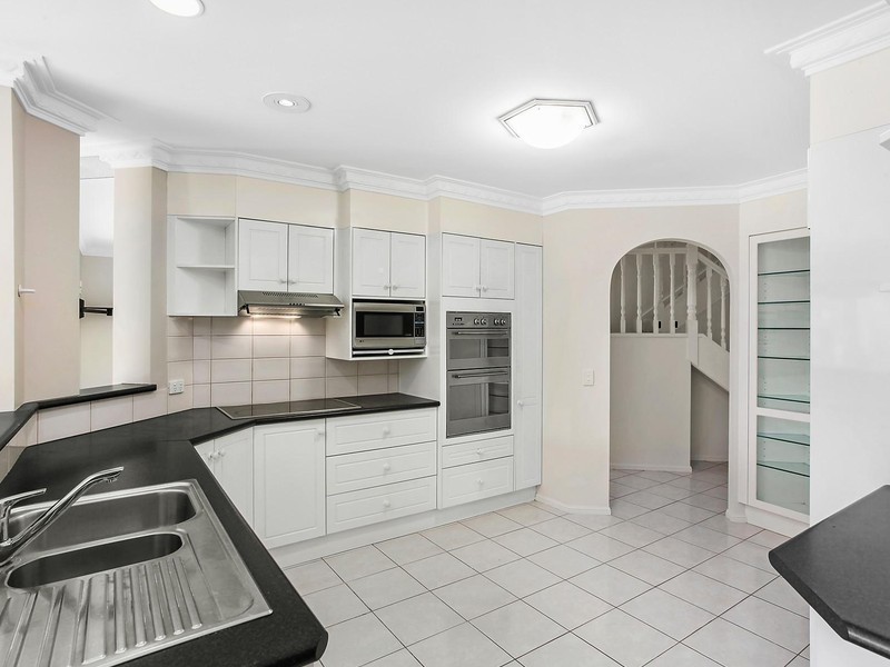 46 Simpsons Road, Currumbin Waters QLD 4223