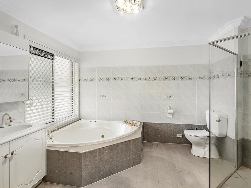 46 Simpsons Road, Currumbin Waters QLD 4223