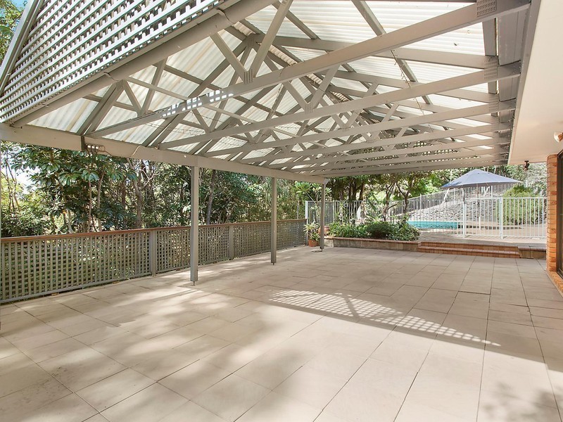 24 Evergreen Drive, Elanora QLD 4221
