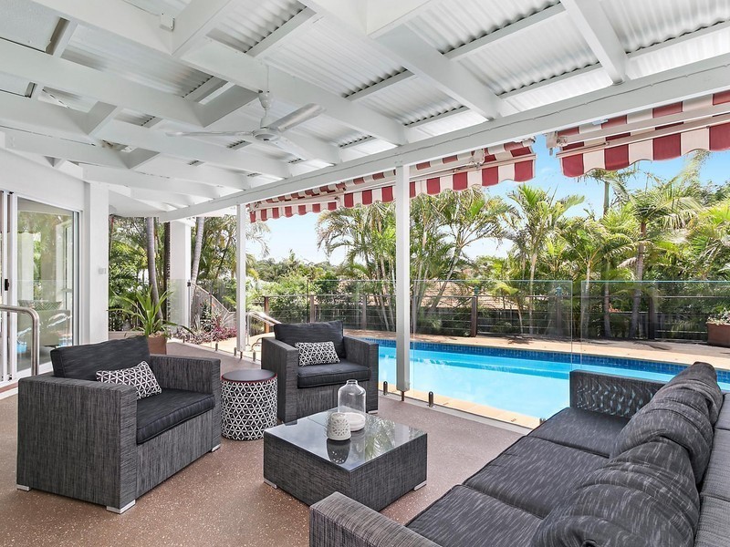 6 Rosebud Street, Robina QLD 4226