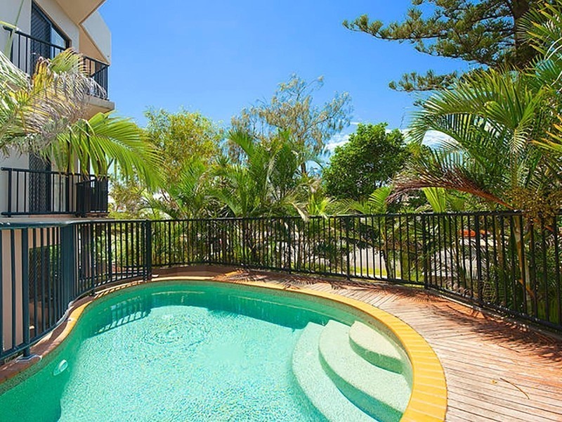 2/1396 Gold Coast Highway, Palm Beach QLD 4221