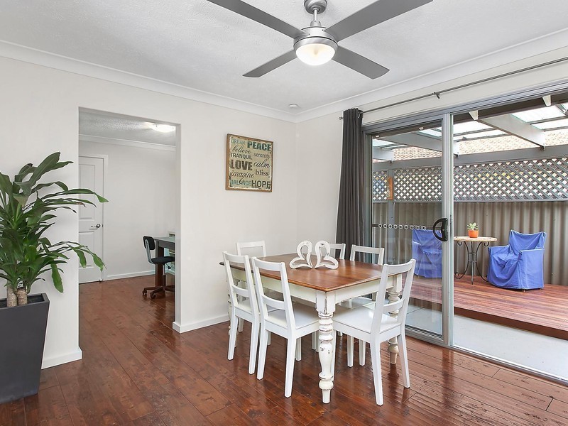 20 Japonica Drive, Palm Beach QLD 4221