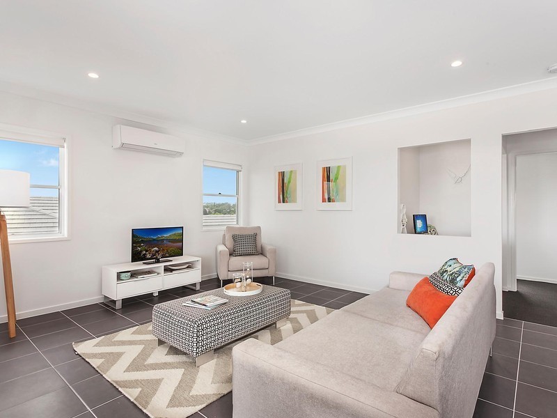 14 Nollamara Drive, Elanora QLD 4221