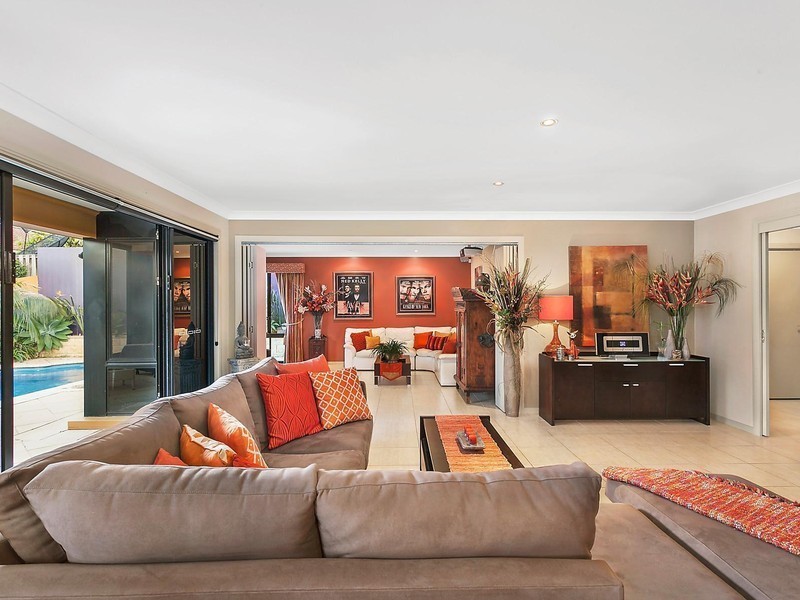 45 Lancewood Circuit, Robina QLD 4226