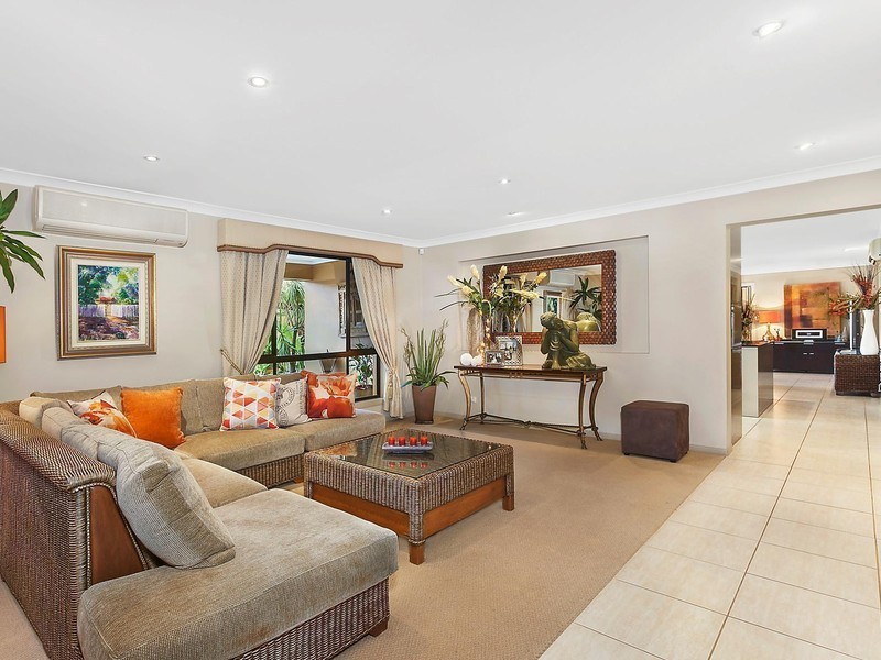 45 Lancewood Circuit, Robina QLD 4226