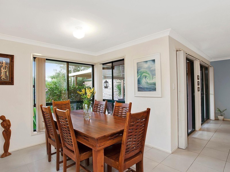 95 Saffron Street, Elanora QLD 4221