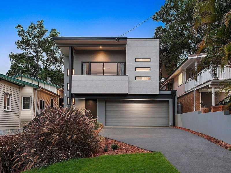 88 Dutton Street, Coolangatta QLD 4225