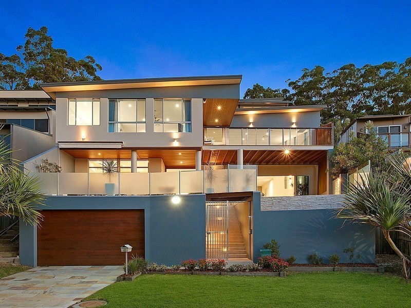 29 Sawtell Drive, Currumbin Waters QLD 4223