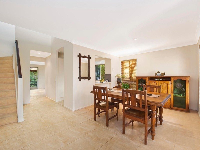 29 Cosmos Court, Elanora QLD 4221