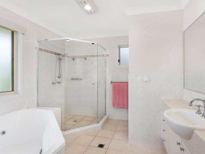 28 Asperia Street, Reedy Creek QLD 4227