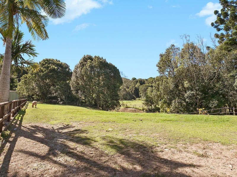 9-15 Gibsonville Street, Tallebudgera Valley QLD 4228