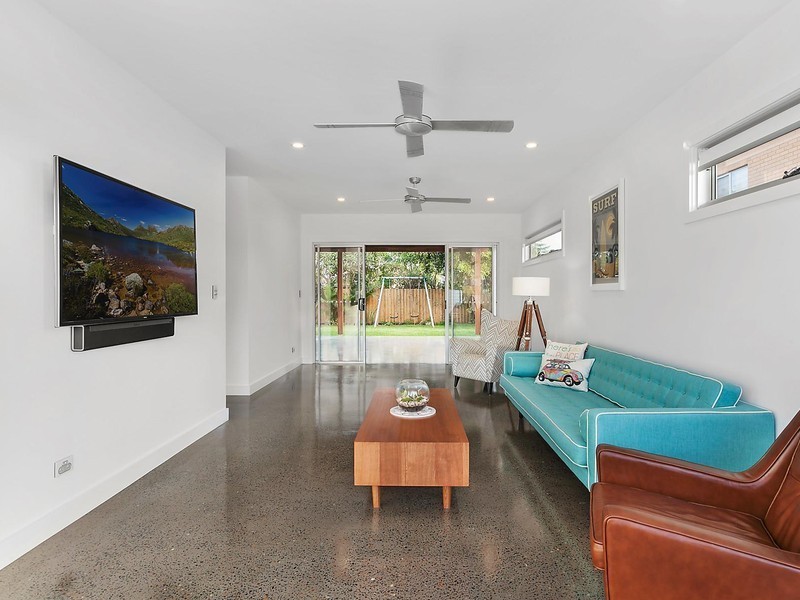 14 Iluka Street, Palm Beach QLD 4221