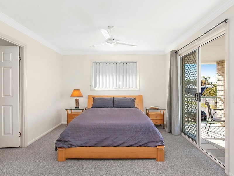 1 and 2/41 Fifth Avenue, Palm Beach QLD 4221