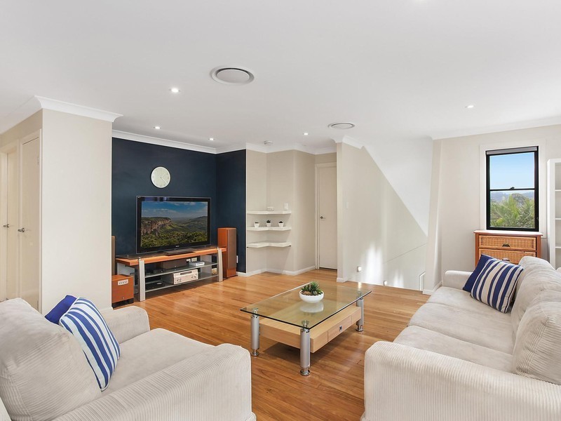 12 Acmena Court, Elanora QLD 4221