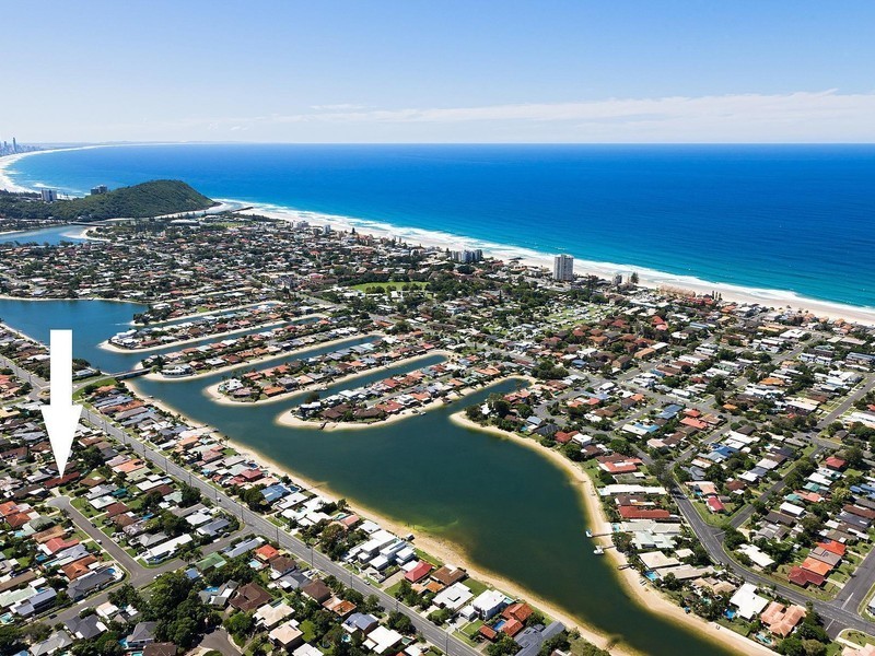 17 Sycamore Place, Palm Beach QLD 4221